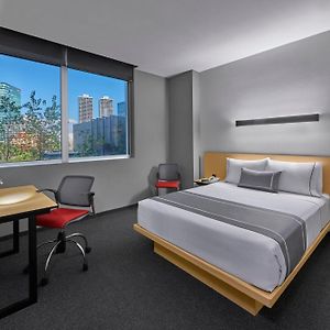 City Express Plus By Marriott Ciudad De Mexico Santa Fe